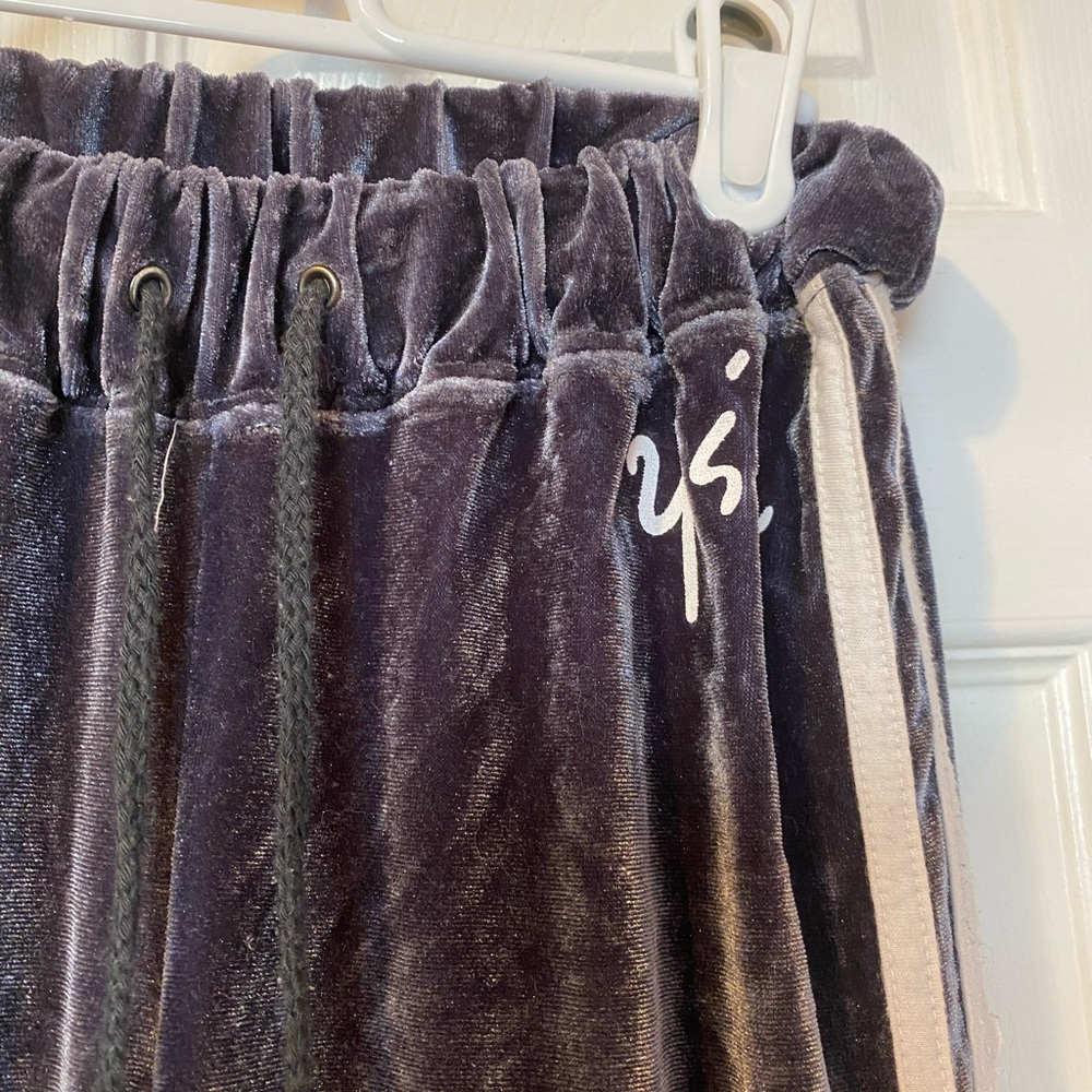Velvet pant - Picture 3 of 3